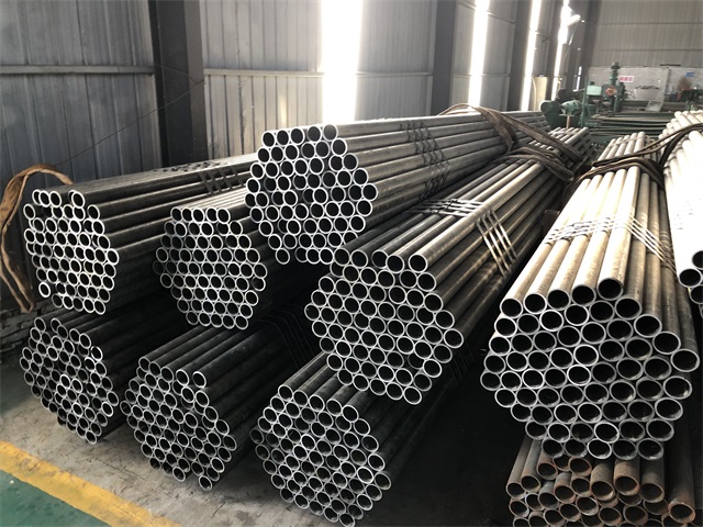 荆州小口径厚壁无缝钢管
