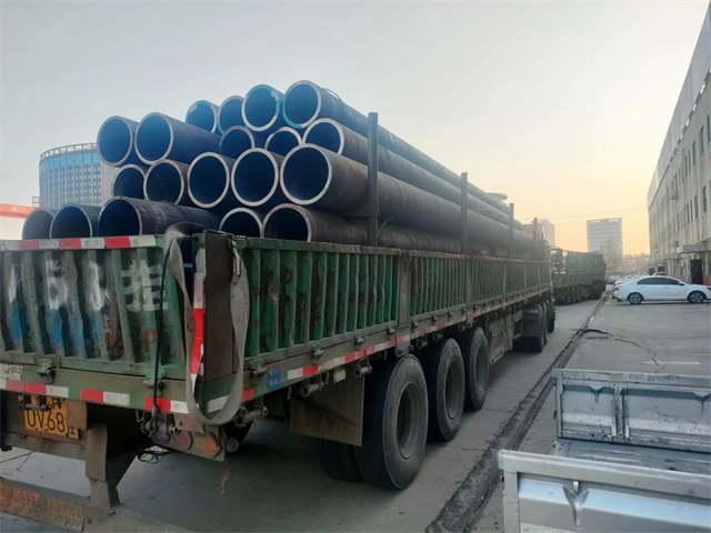 荆州45#结构无缝钢管