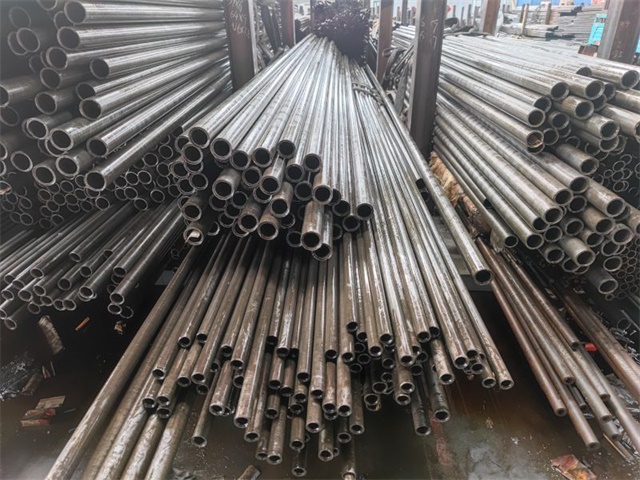 荆州精密无缝钢管型号规格